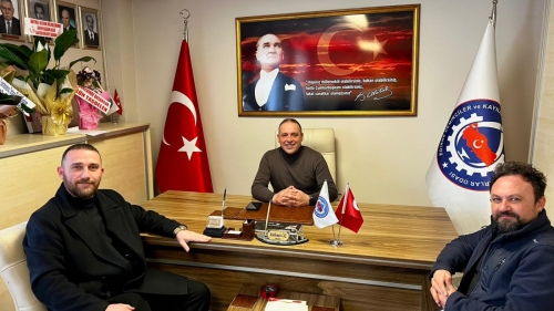 GAZETEMİZDEN DEMİRCİLER VE KAYNAYÇILAR ODASI BAŞKANI MEHMET ÖZ’E ‘HAYIRLI OLSUN’ ZİYARETİ